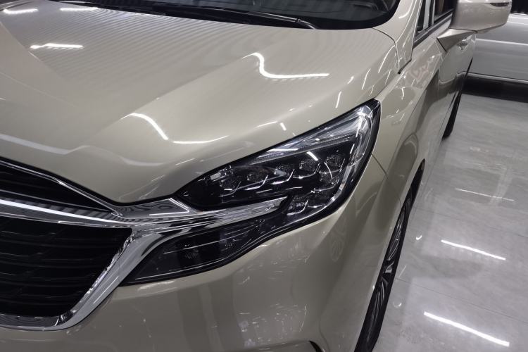 Used Buick GL8 2020 ES Land Cruiser 653T Luxury Model
