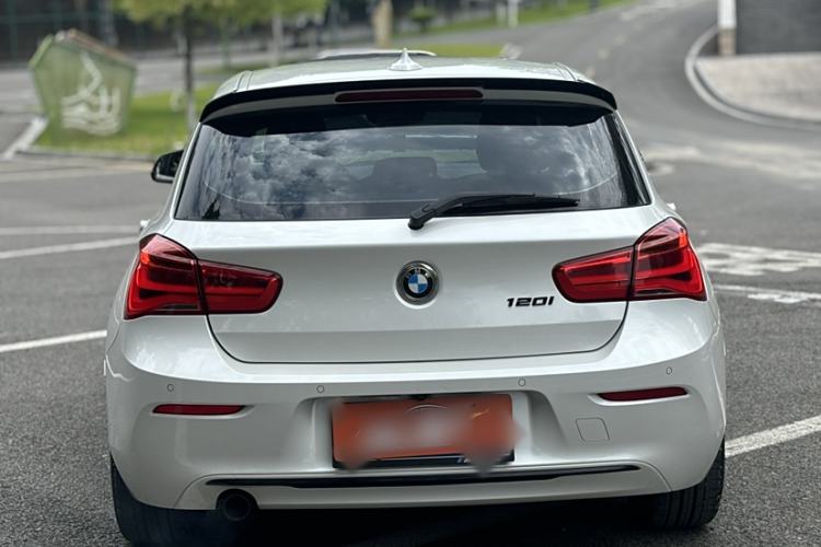 Used BMW 1 Series 2015 120i Leading Model
