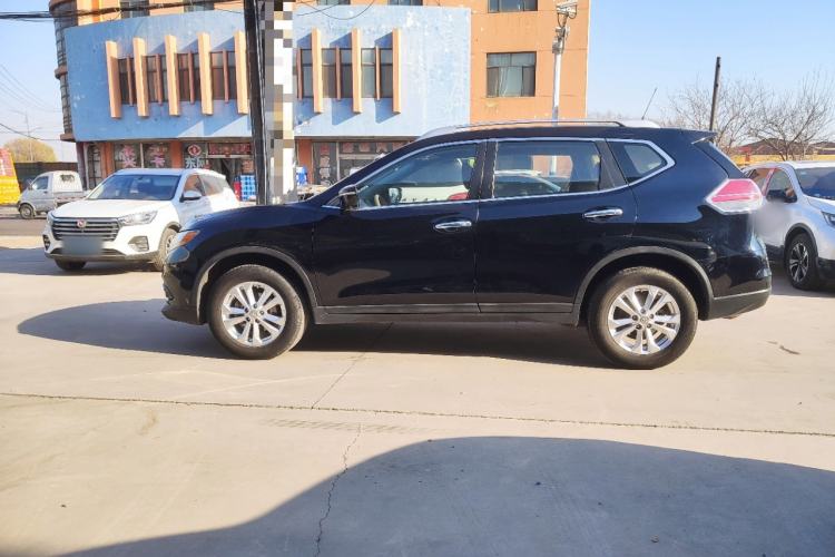 Used Nissan X-Trail 2014 2.5L CVT Luxury Edition 4WD
