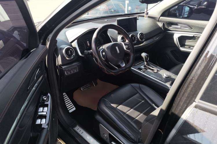 Used Wey VV5 2017 2.0T Ultra-Luxury Version

