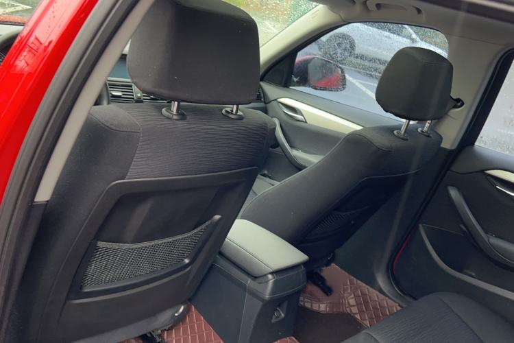 Used BMW X1 2013 sDrive18i Fashion Model
