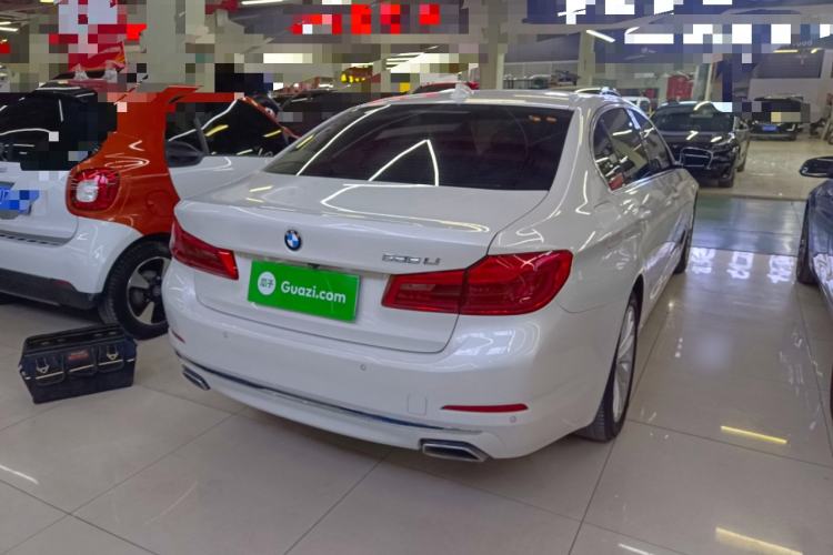 Used BMW 5 Series 2019 Facelifted 525Li Luxury Package
