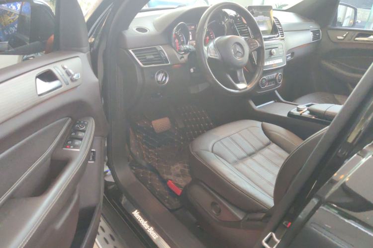 Used Mercedes-Benz GLE 2018 GLE 320 4MATIC Luxury Collection Edition
