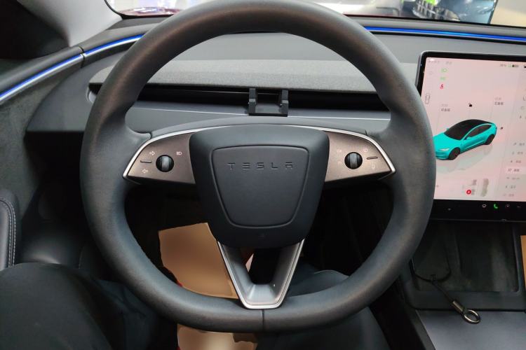 Used Tesla Model 3 2023 Long-Range All-Wheel-Drive Version
