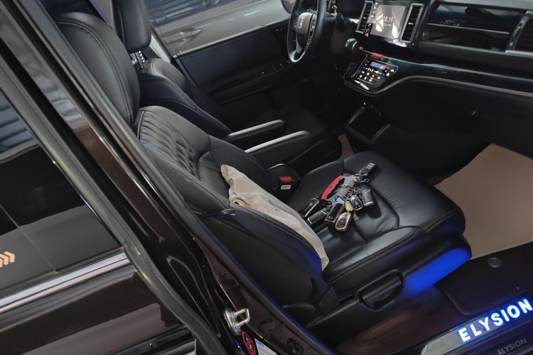 Used Honda Elysion 2019 2.0L Hybrid Luxury Edition