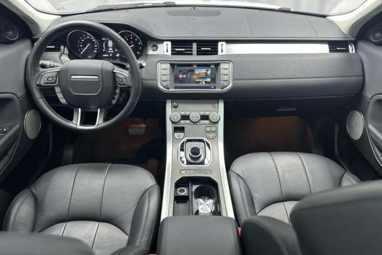 Used Land Rover Range Rover Evoque 2017 2.0T SE Smart Glow Edition
