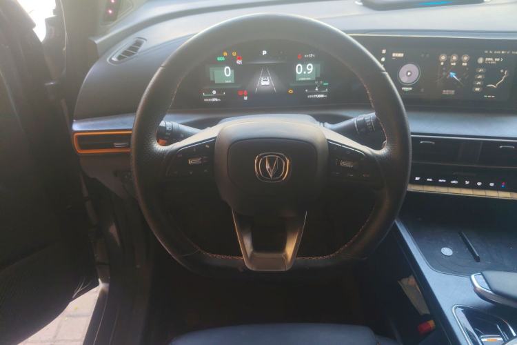 Used Changan UNI-T 2022 1.5T Prestige Version
