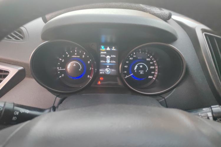 Used Changan CS75 2014 1.8T Automatic Elite Model China IV Standard
