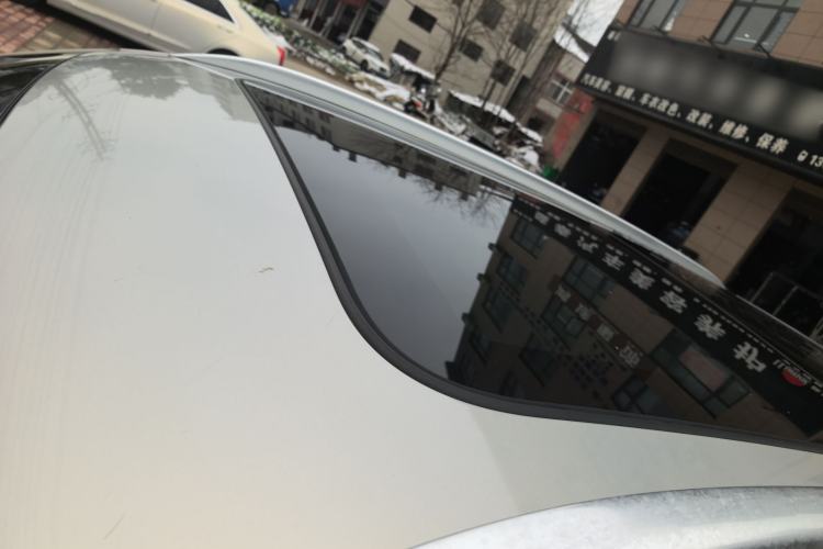 Used Hongqi HS5 2022 Facelifted Version 2.0T Smart Connect Flagship All-Wheel-Drive Edition
