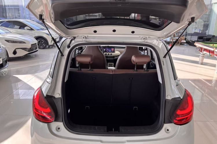 Used Wuling Bingo 2023 333 km Lingxi Connected+ Version