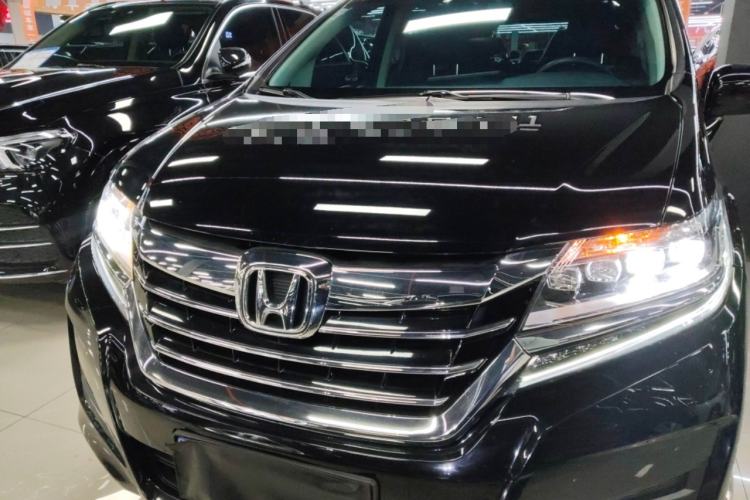 Used Honda Elysion 2016 2.4L Luxury Edition
