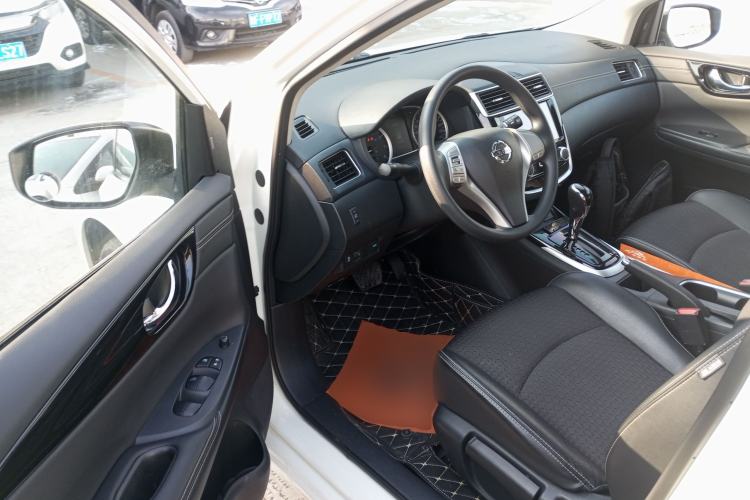 Used Nissan Tiida 2019 1.6L CVT Smart Drive Version China VI Standard