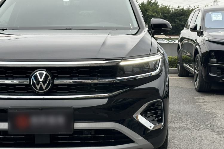 Used Volkswagen Talagon 2024 380TSI All-Wheel Drive Luxury Prestige Pro 6-Seater
