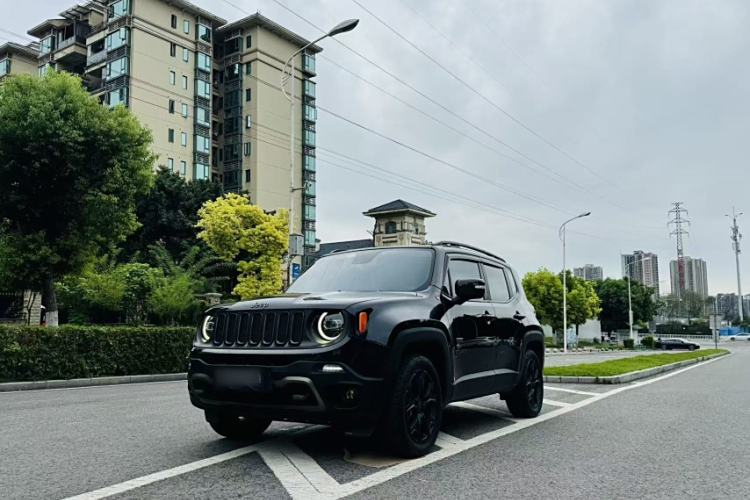 TDK.VehicleDetails.img