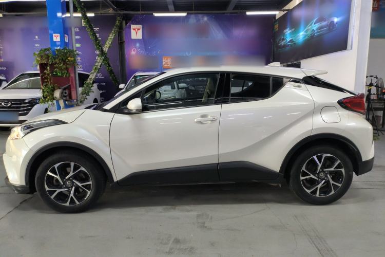 Used Toyota C-HR 2020 2.0L Leading Edition