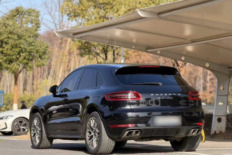 Used Porsche Macan 2017 Macan Turbo 3.6T