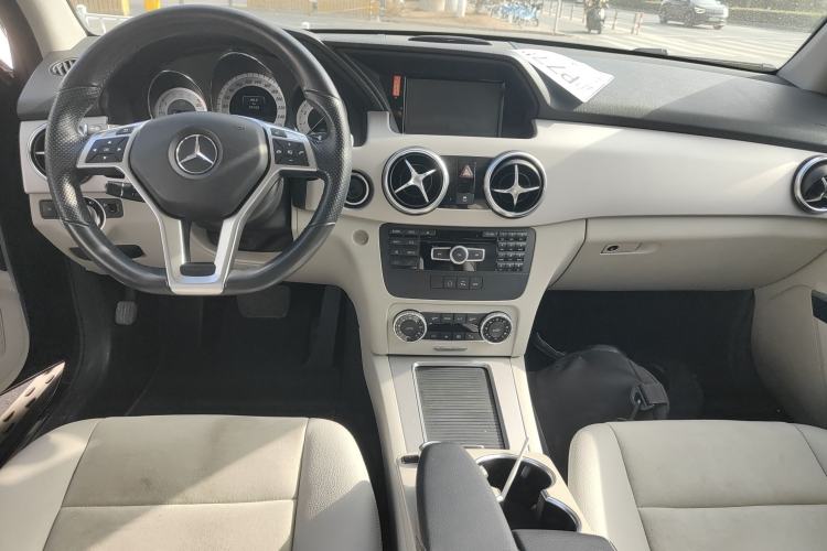 Used Mercedes-Benz GLK-Class 2015 GLK 260 4MATIC Dynamic Edition Ultimate Version