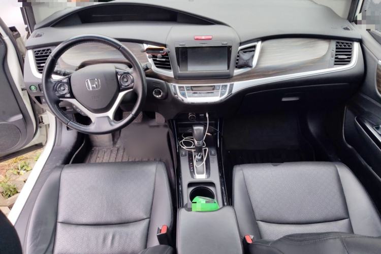 Used Honda Jade 2017 210 TURBO CVT Luxury Edition 5 Seats
