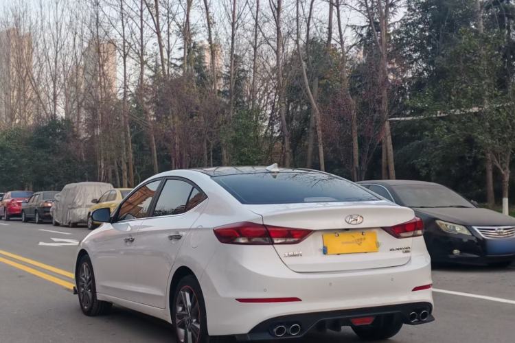 Used Hyundai Elantra 2016 1.6L Automatic ZhiXuan – Elite Version