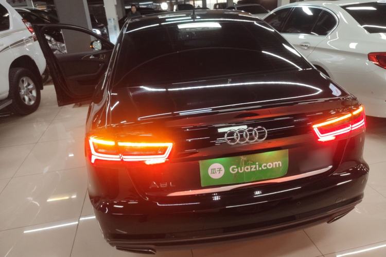 Used Audi A6L 2018 30th Anniversary Edition 45 TFSI quattro Luxury Model
