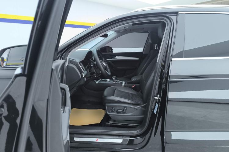 Used Audi Q5L 2020 Updated 40 TFSI Prestige Fashion Edition
