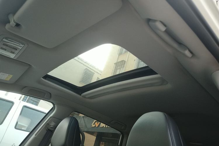 Used Honda Jade 2017 1.8L automatic Comfort version 5 seats