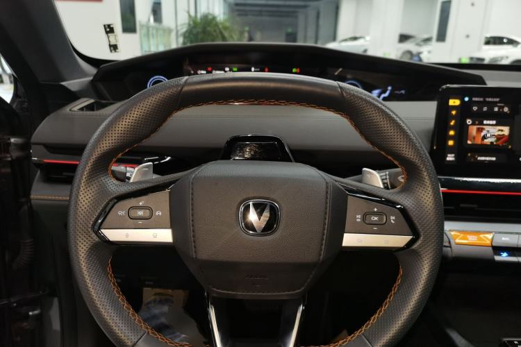 Used Changan UNI-V 2024 1.5T Prestige Edition