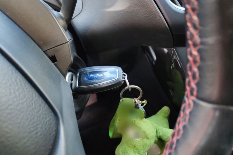 Used Ford Focus 2017 1.5T CTCC White and Black Limited Edition
