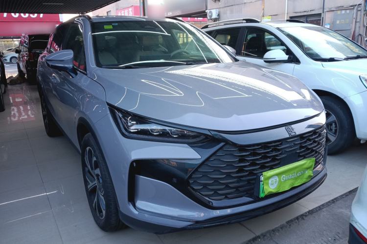 Used BYD Tang New Energy 2025 DM-i 115KM Cloud Ride Flagship Model
