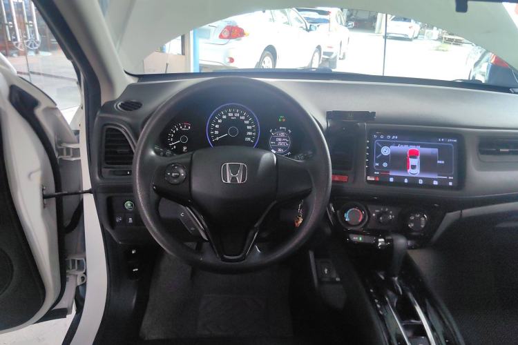 Used Honda Vezel 2015 1.5L CVT two-wheel drive Comfort trim
