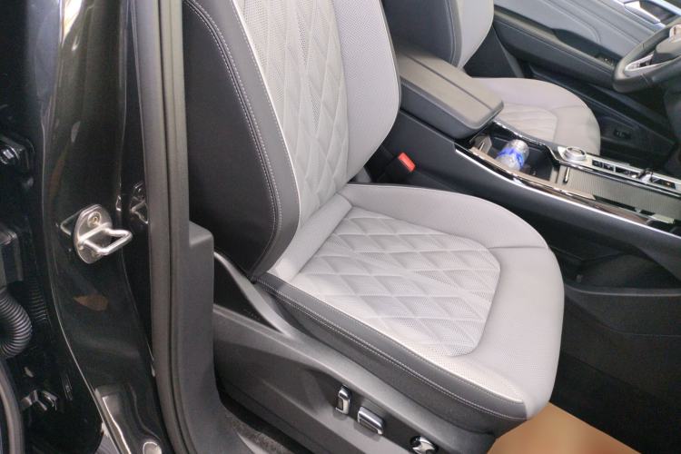 Used Volkswagen Talagon 2024 380TSI All-Wheel Drive R-Line Cruise Edition
