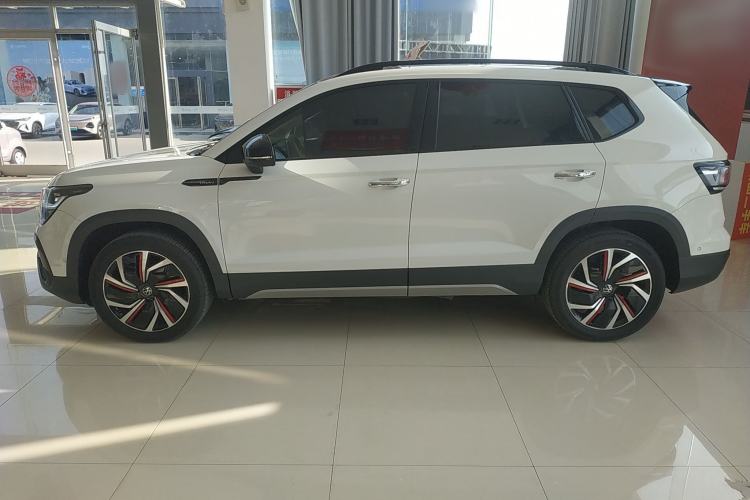 Used Volkswagen Tharu 2024 300TSI Two-Wheel-Drive Moon Luxury Edition