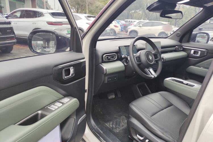 Used Baojun Spark EUV 2024 Prestige Edition 4 Seats
