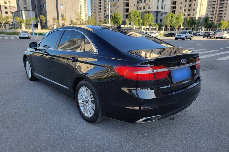 Used Ford Taurus 2017 Facelifted EcoBoost 245 Fashion Edition