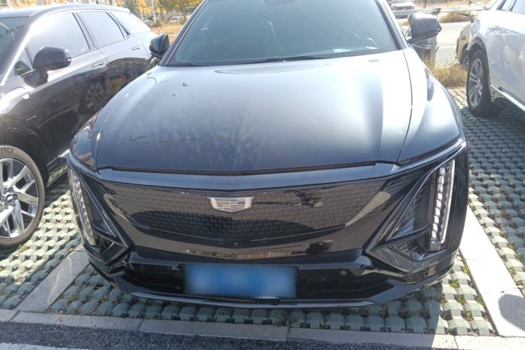 Used Cadillac LYRIQ 2022 Four-Wheel-Drive High-Performance Deluxe Edition
