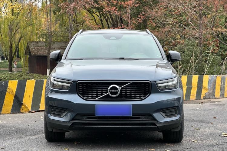 Used Volvo XC40 2022 T4 Four-Wheel Drive Smart & Dynamic Sport Edition