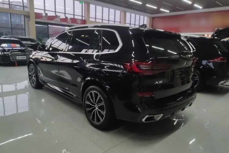 Used BMW X5 2022 Restyled xDrive 30Li M Sport Package