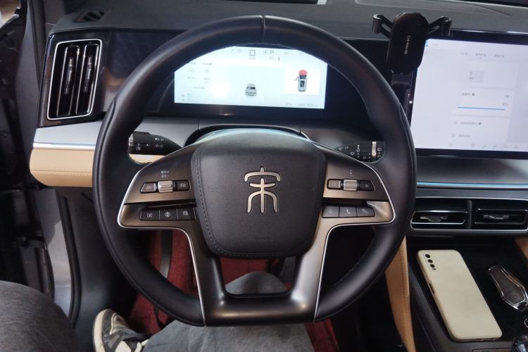 Used BYD Song L DM-i 2024 112 km Beyond Edition
