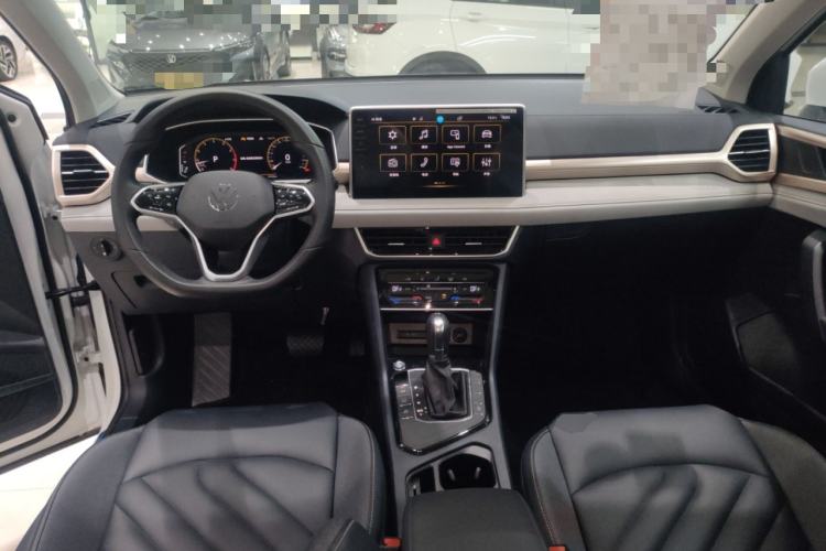 Used Volkswagen Tharu 2023 300TSI Two-Wheel-Drive Full Moon Edition
