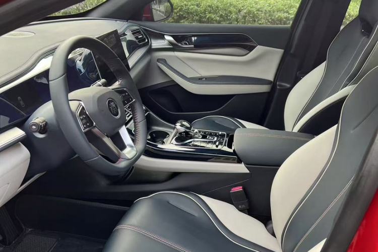 Used BYD Qin PLUS 2021 DM-i 55KM Flagship Model
