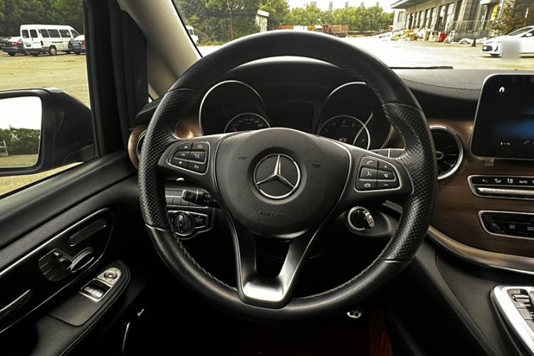 Used Mercedes-Benz V-Class 2021 V 260 Prestige Edition
