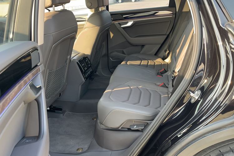 Used Volkswagen Touareg 2019 2.0TSI Ruiyi Edition China VI Standard
