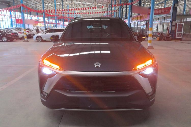 Used Nio ES8 2020 450 km Signature Edition 7-Seater Version
