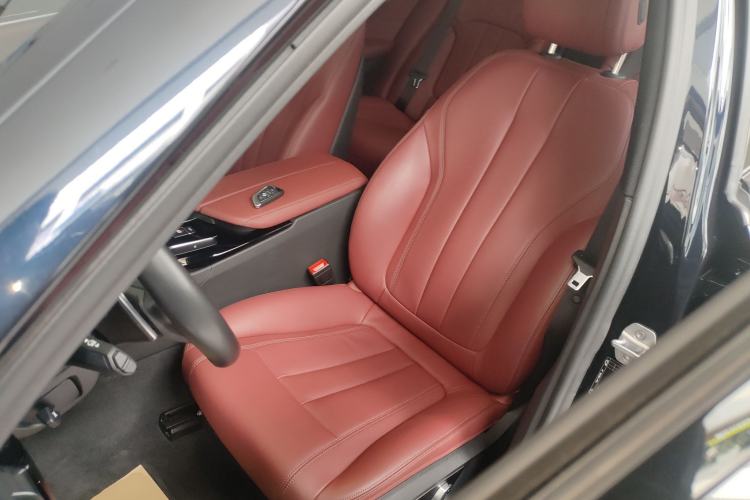 Used BMW 5 Series 2018 Restyled 530Li Leading Edition M Sport Package