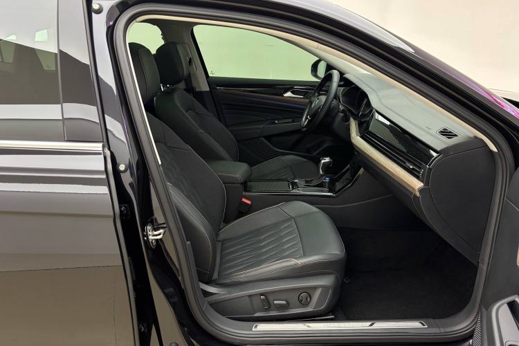 Used Volkswagen Passat 2021 330TSI Luxury Edition