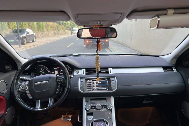 Used Land Rover Range Rover Evoque 2015 2.0T 5-Door Ignite Edition
