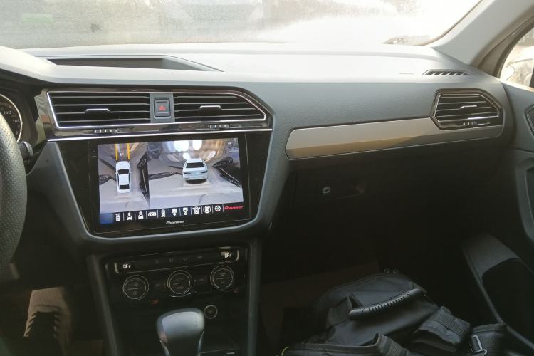 Used Volkswagen Tiguan L 2021 330TSI Automatic Two-Wheel Drive Smart Edition
