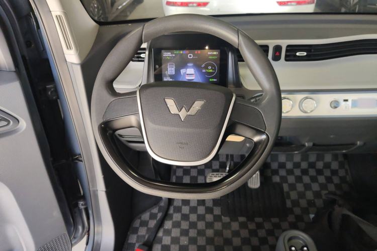 Used Wuling Hongguang MINIEV 2022 Macaron Premium Model – Lithium Iron Phosphate
