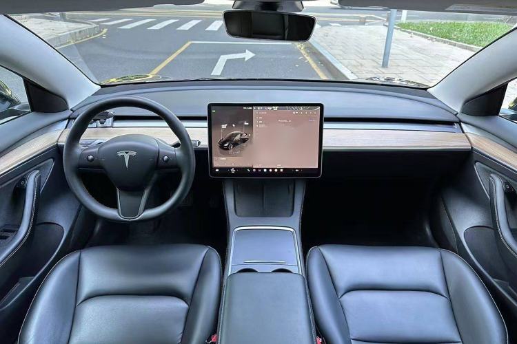 Used Tesla Model 3 2022 Rear-Wheel-Drive Version
