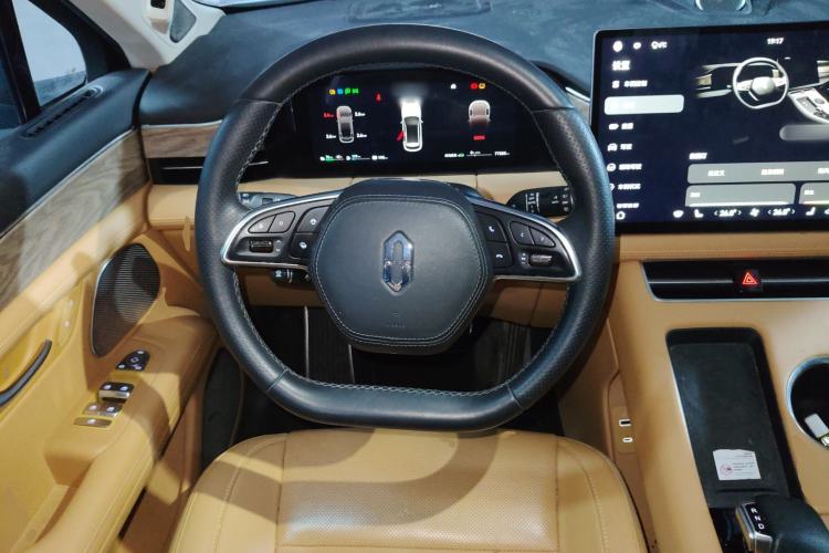 Used Hima AITO M5 2022 Extended-Range Four-Wheel Drive Performance Version
